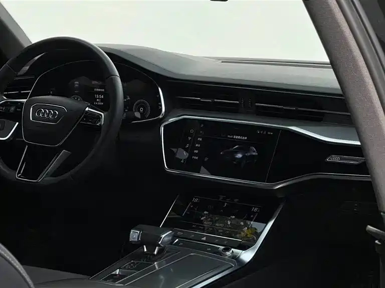 AUDI A6L 2020