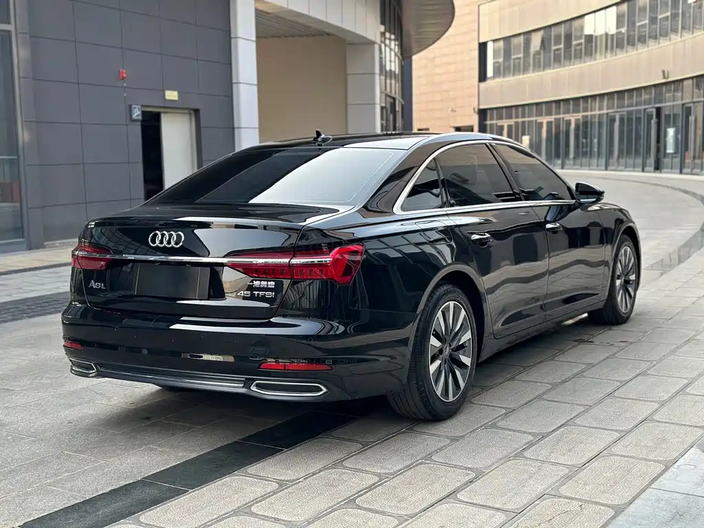 AUDI A6L 2021