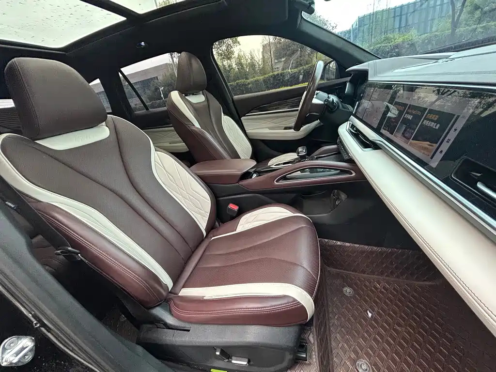 GEELY AUTO MONJARO 2021