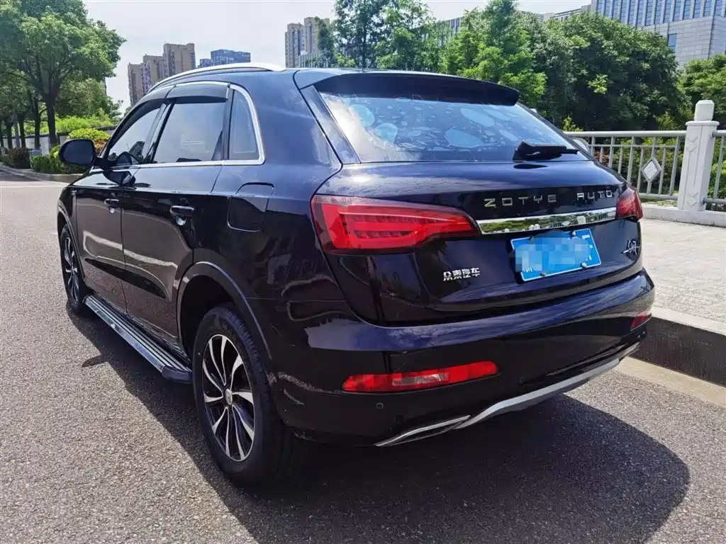 ZOTYE SR7 2016