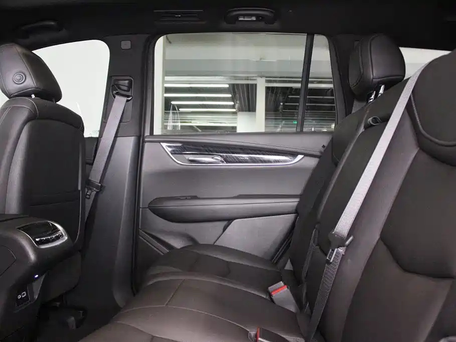 CADILLAC XT6 2021