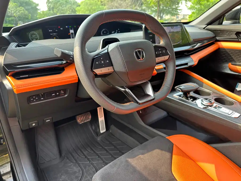CHANGAN UNI-V 2023