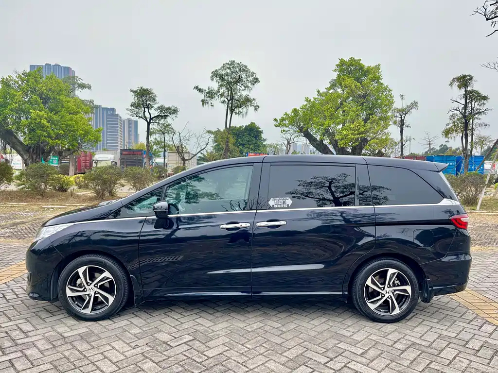 HONDA ODYSSEY 2016