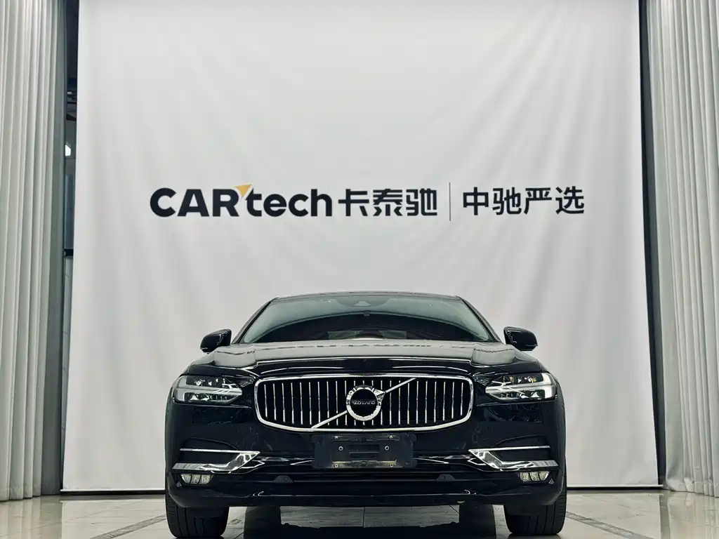 VOLVO S90 2020