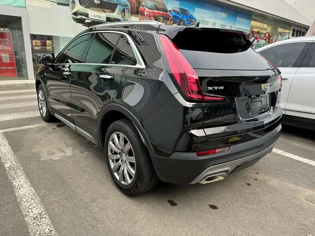 CADILLAC XT4 2019