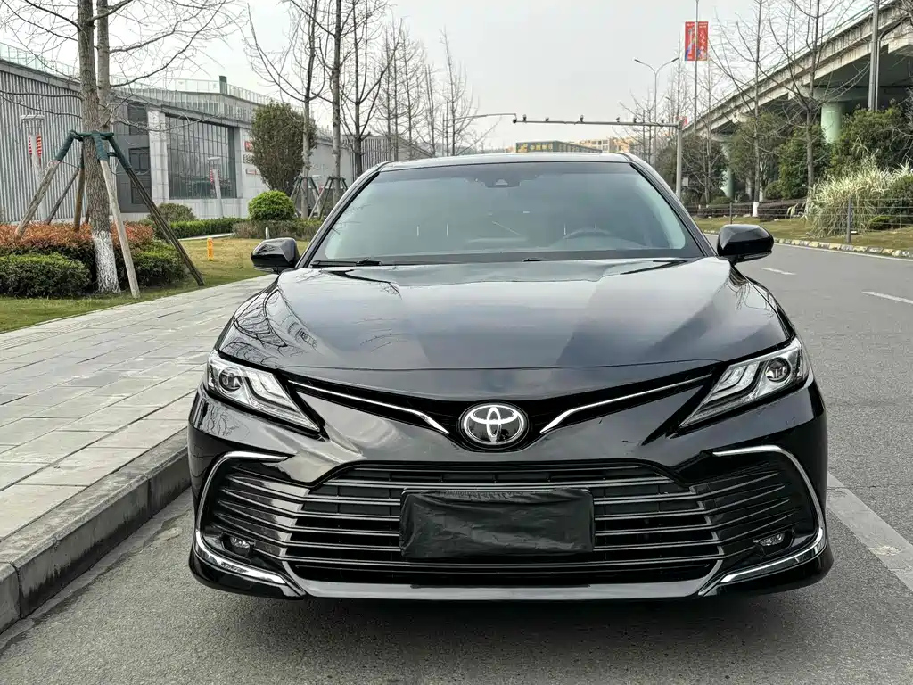 TOYOTA CAMRY 2022