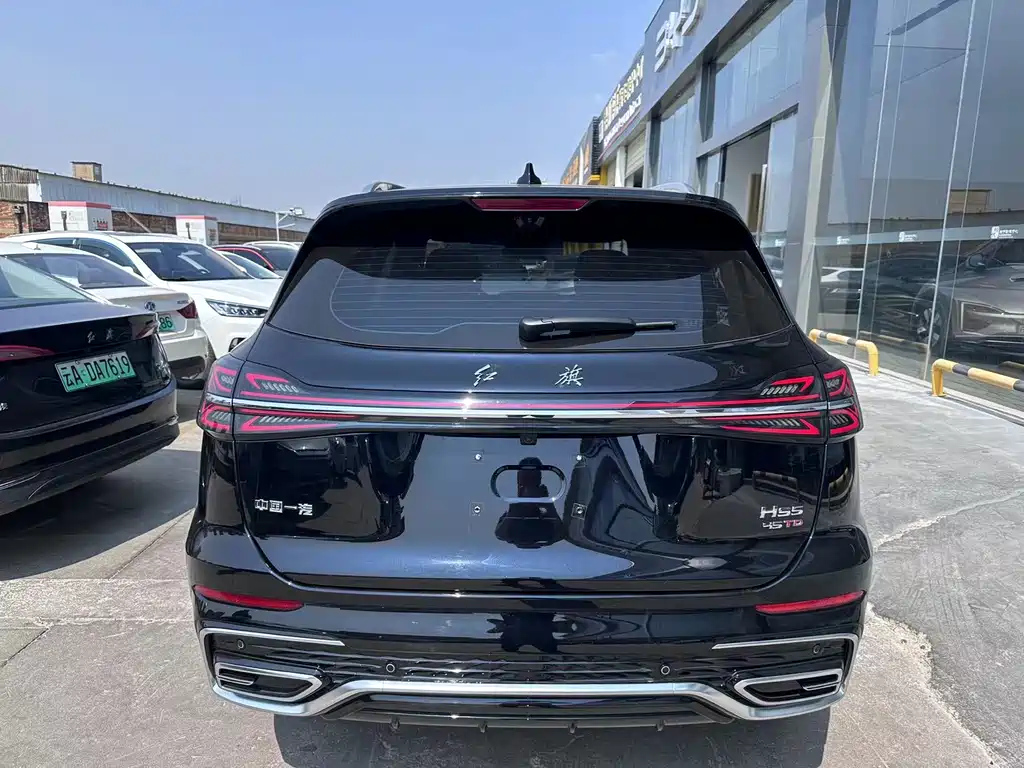 HONGQI HS5 2023