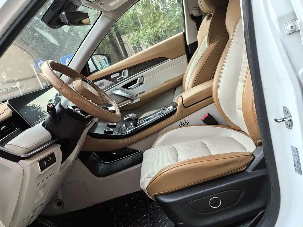 JETOUR X70 PLUS 2021