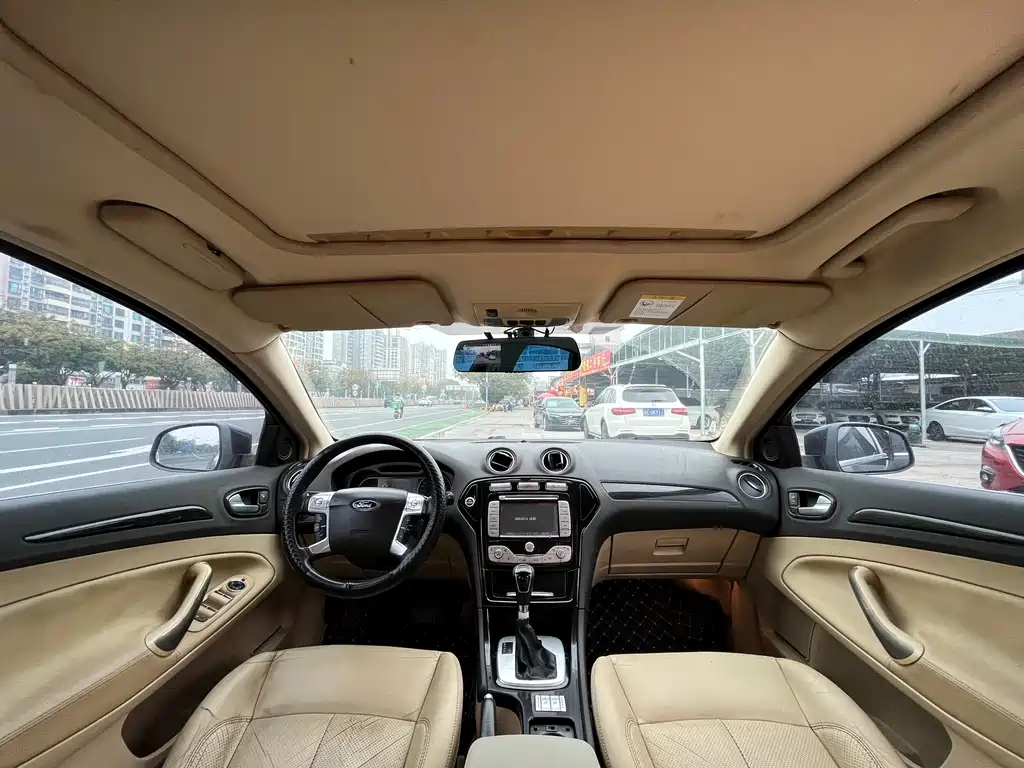 FORD MONDEO - WINNER 2009