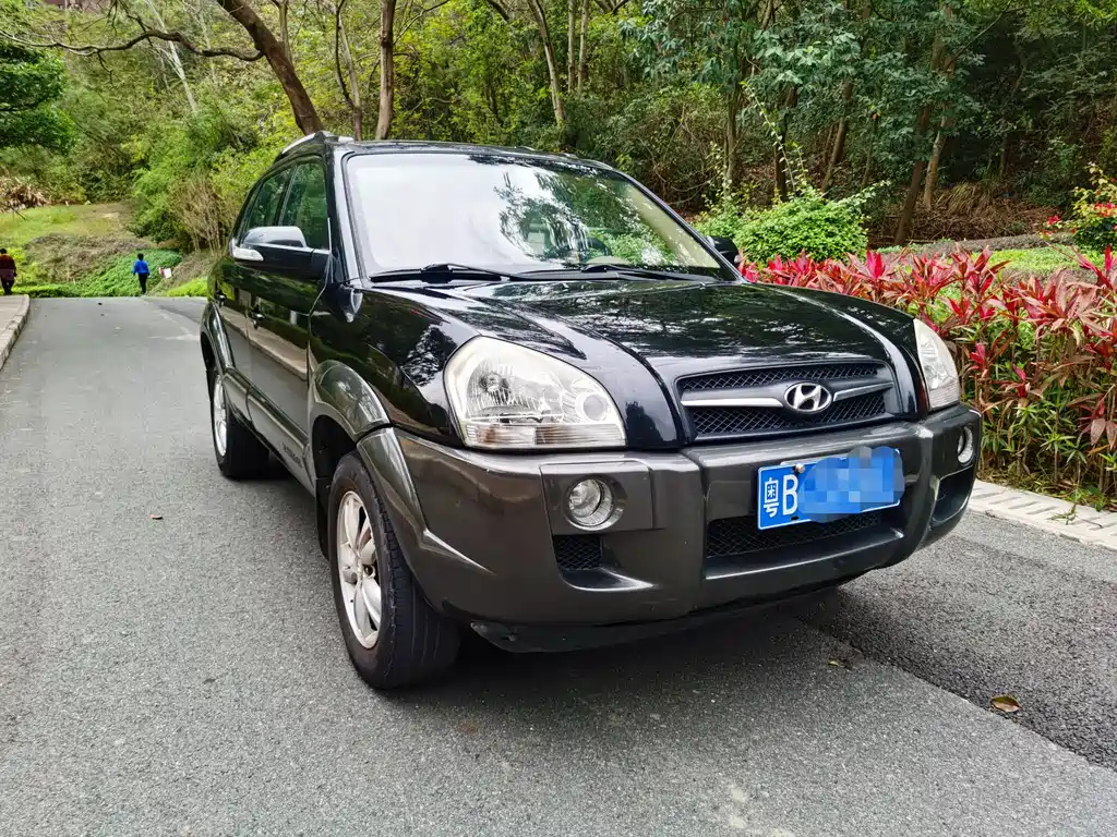 HYUNDAI TUCSON 2011