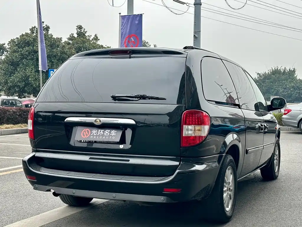 CHRYSLER OTHER 2012