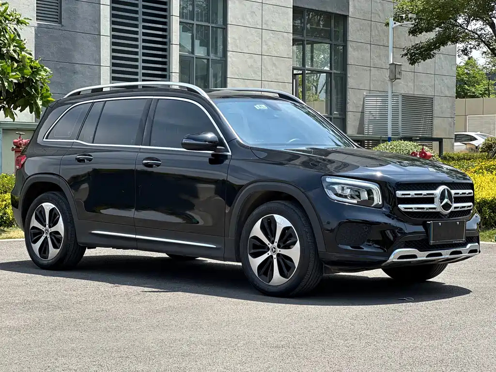 MERCEDES BENZ GLB 2020