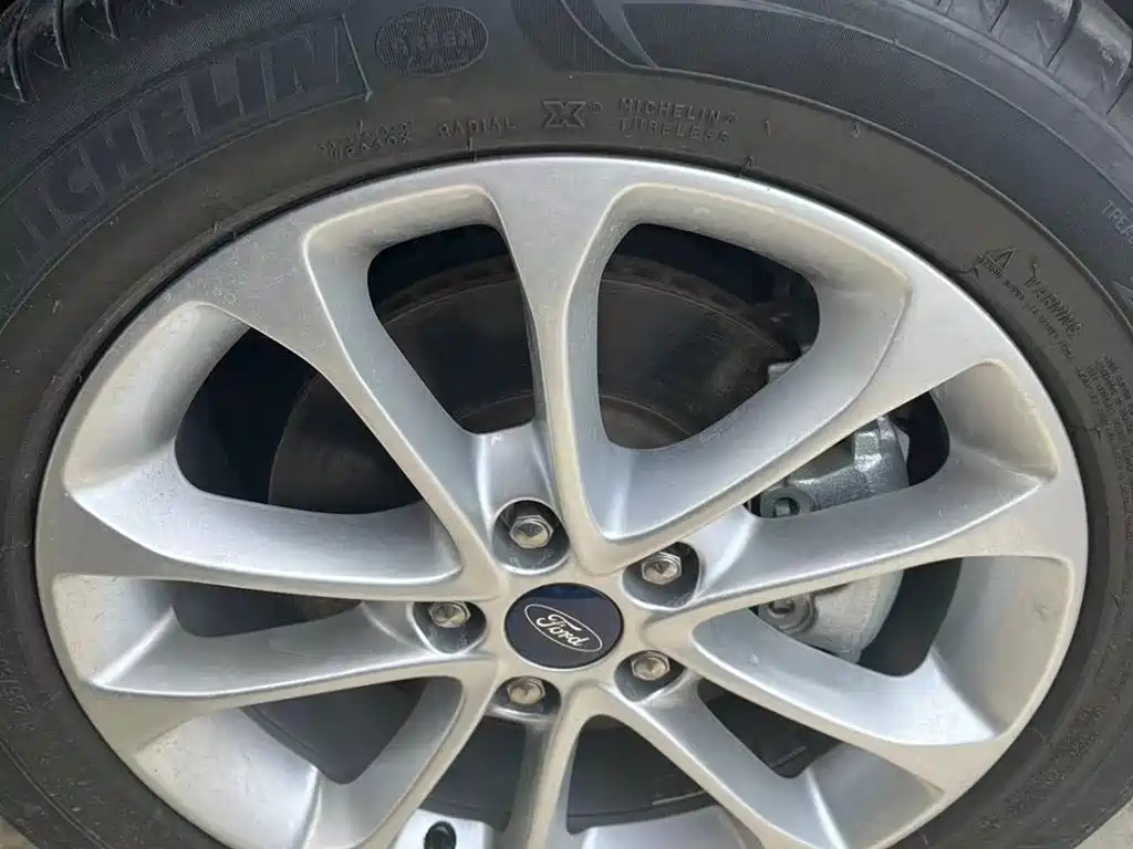 FORD MONDEO 2021