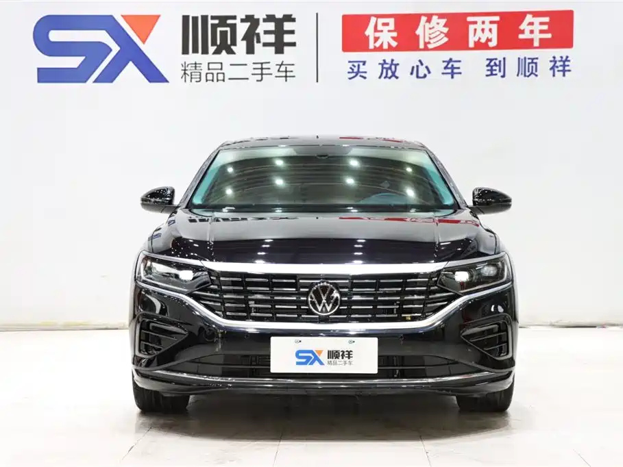 VOLKSWAGEN PASSAT 2022