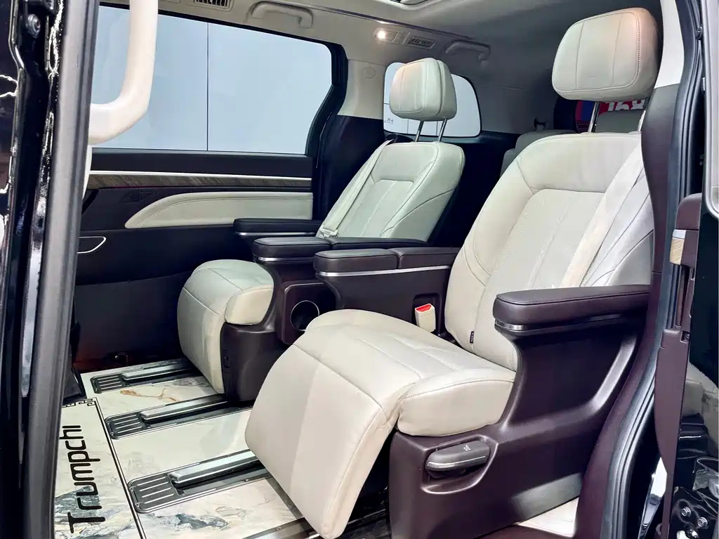 TRUMPCHI M8 2022
