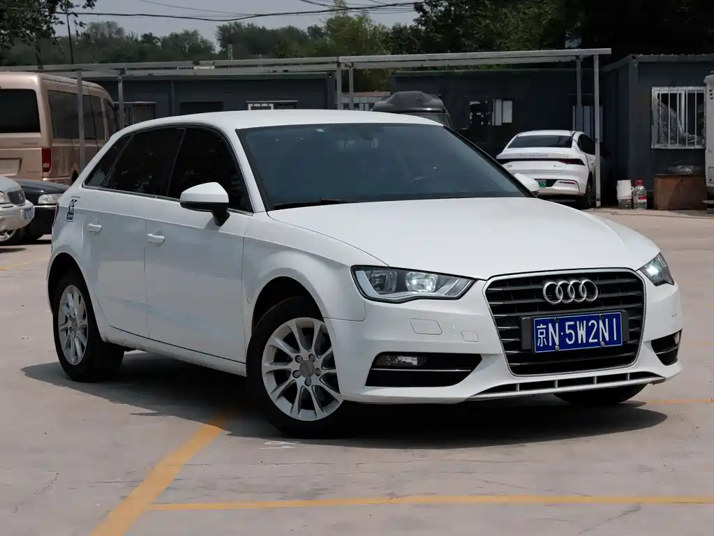 AUDI A3 2014