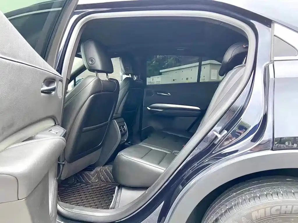 CADILLAC XT4 2020