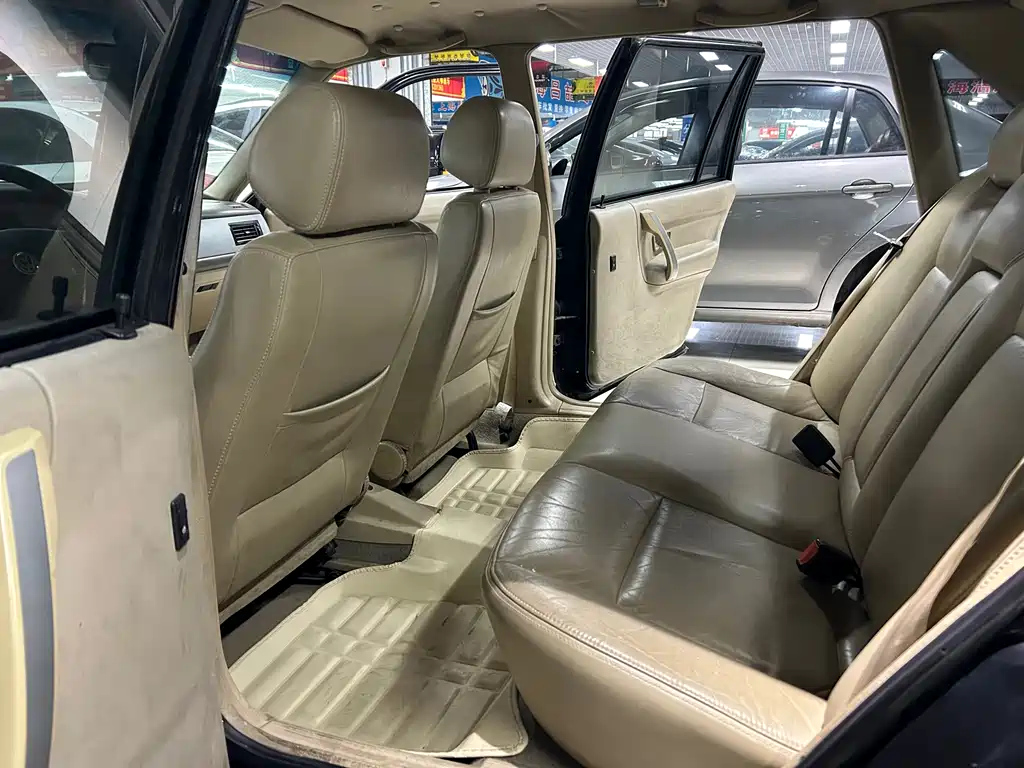 VOLKSWAGEN OTHER 2010