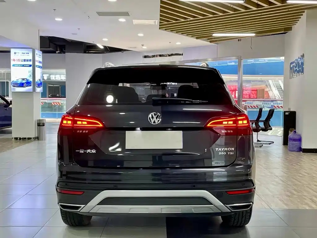 VOLKSWAGEN TAYRON 2019