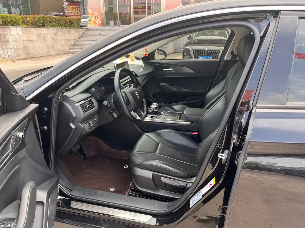 HONGQI H5 2021