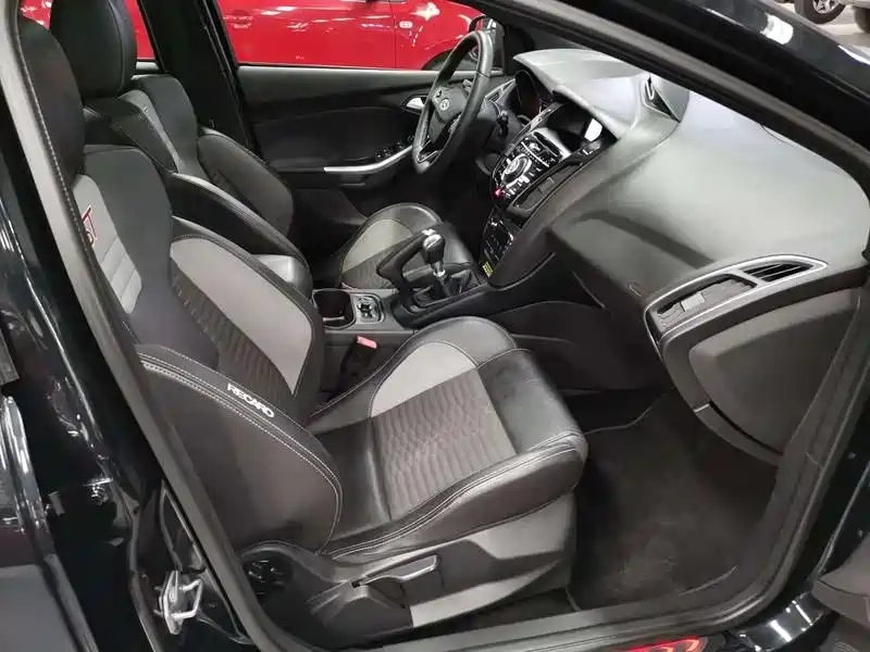 FORD FOCUS IMPORT 2014