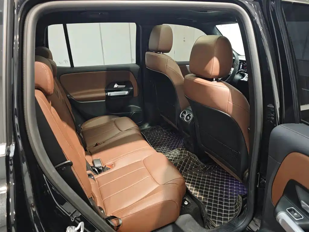 MERCEDES BENZ GLB 2022