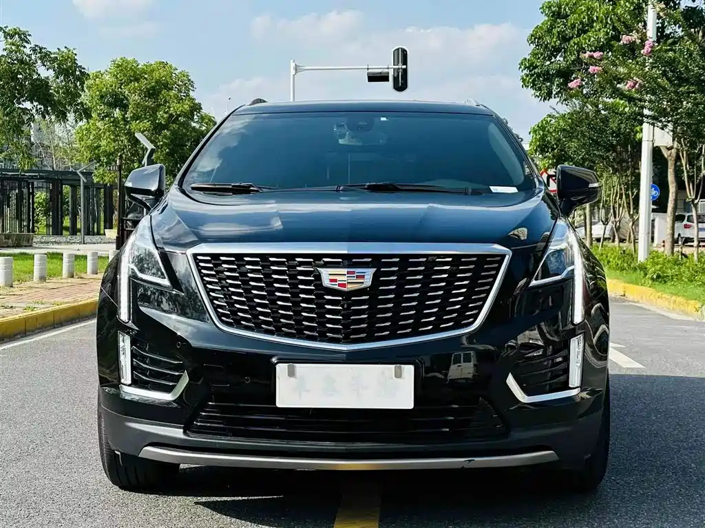 CADILLAC XT5 2021
