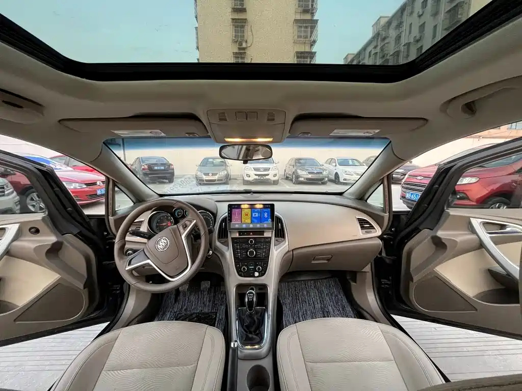 BUICK EXCELLE 2011