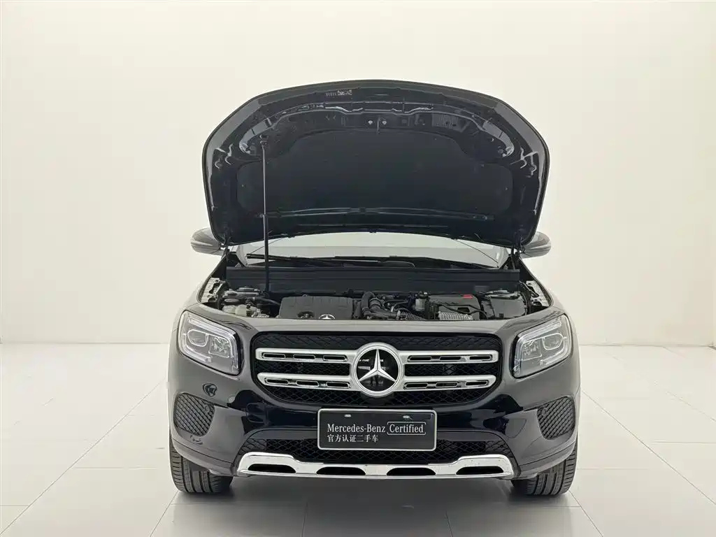 MERCEDES BENZ GLB 2023