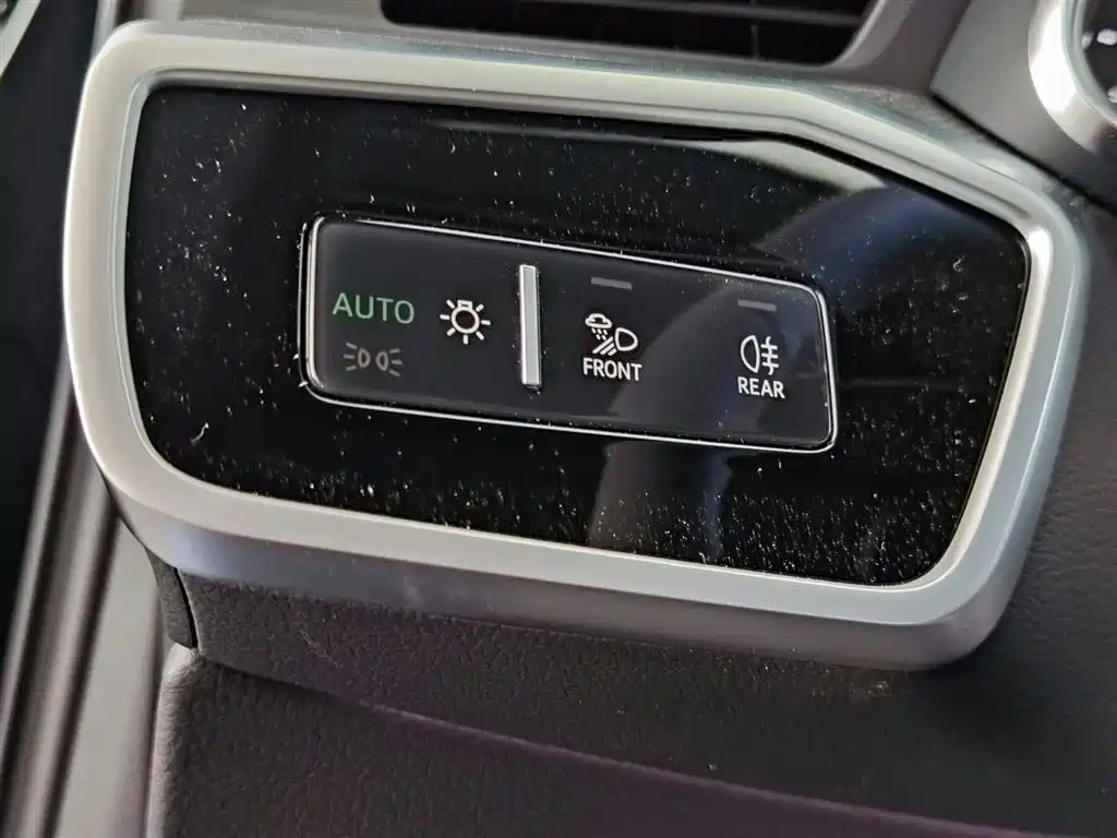 AUDI A6L 2024