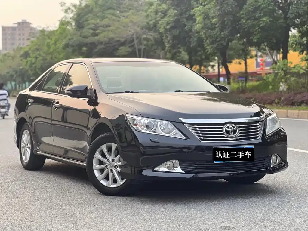 TOYOTA CAMRY 2012