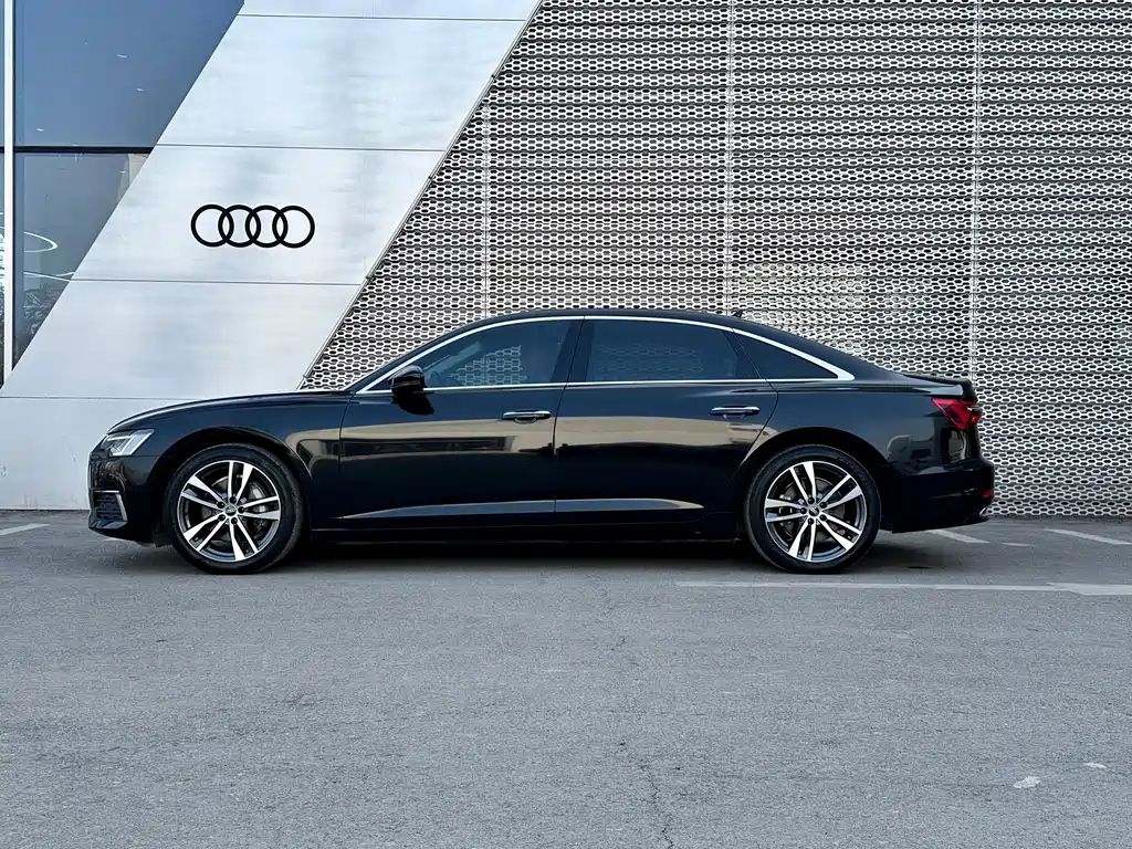 AUDI A6L 2022