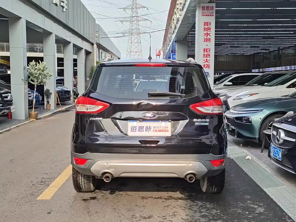 FORD ESCAPE 2016