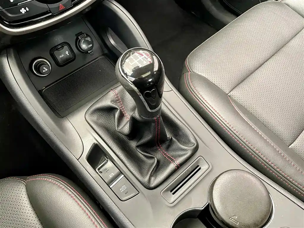 CHANGAN CS75 2015