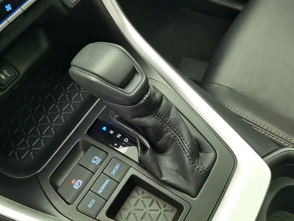 TOYOTA WILDLANDER 2021