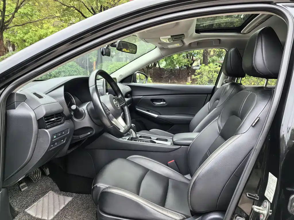 NISSAN SYLPHY 2020