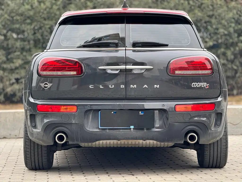 MINI CLUBMAN 2021