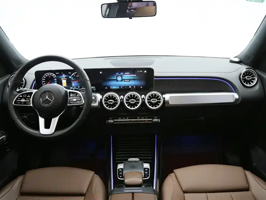MERCEDES BENZ GLB 2020
