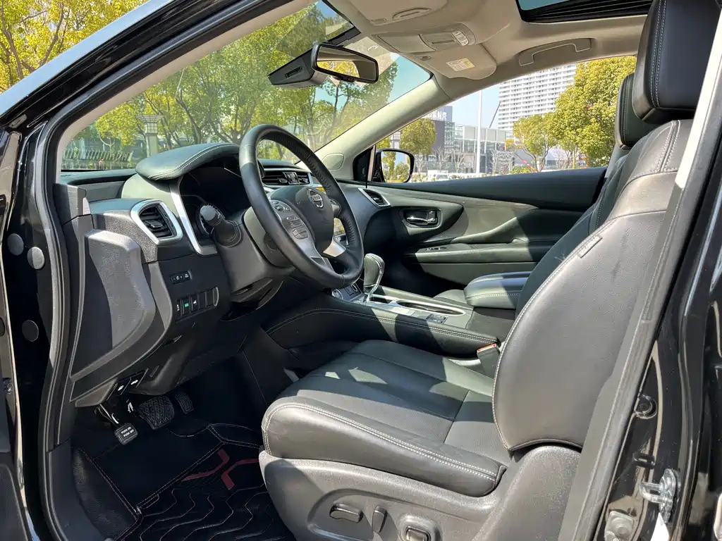 NISSAN MURANO 2021