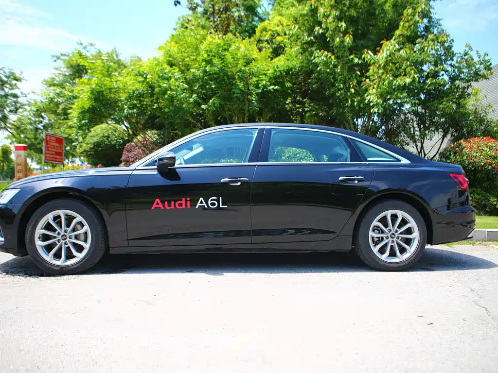 AUDI A6L 2023
