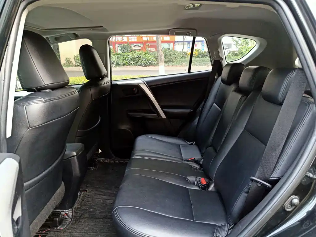 TOYOTA RAV4 RONGFANG 2018