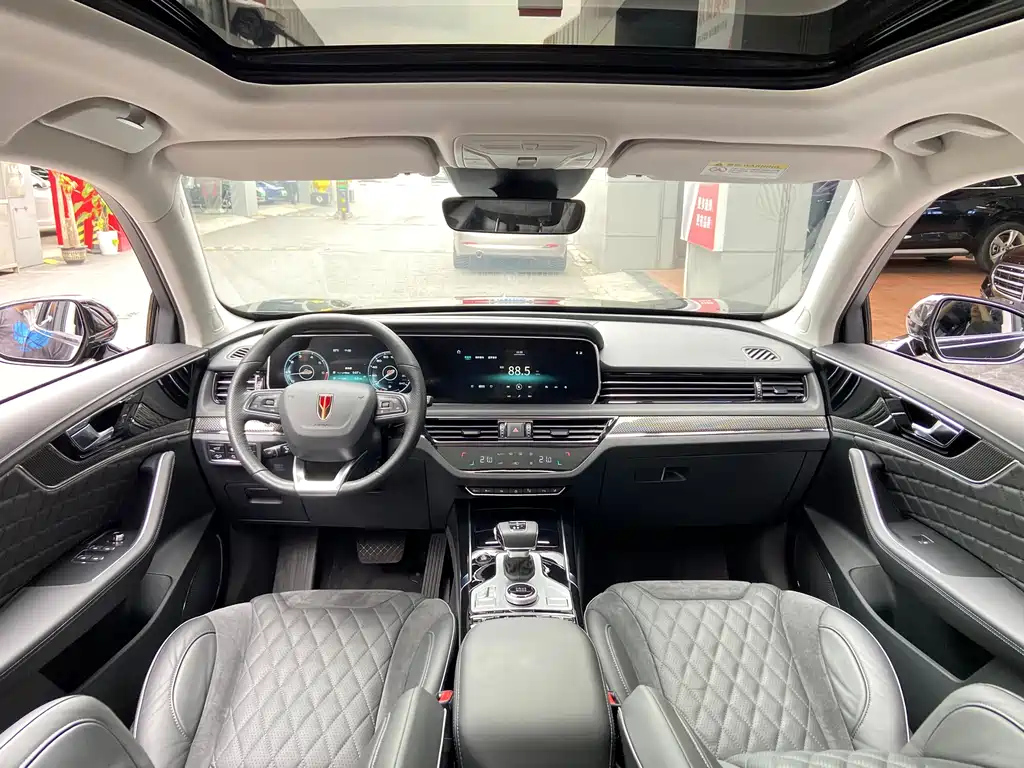 HONGQI HS5 2020