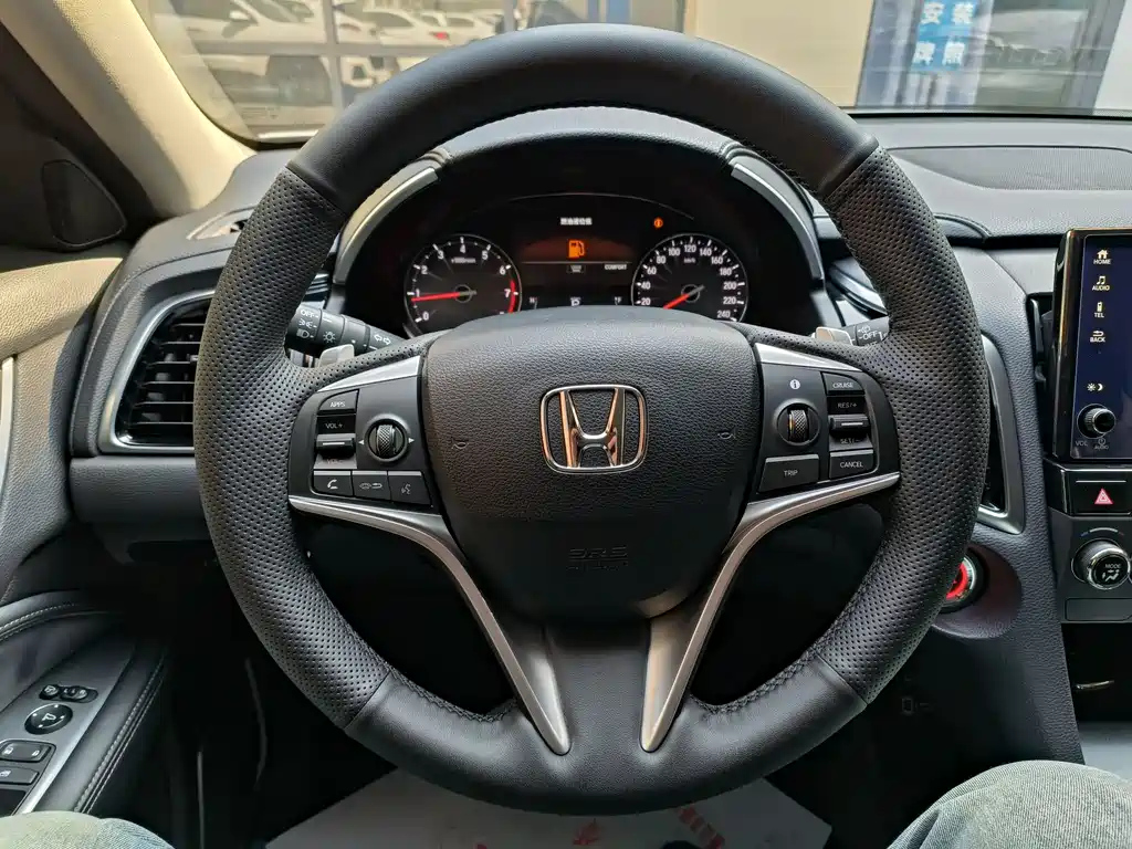 HONDA AVANCIER 2023