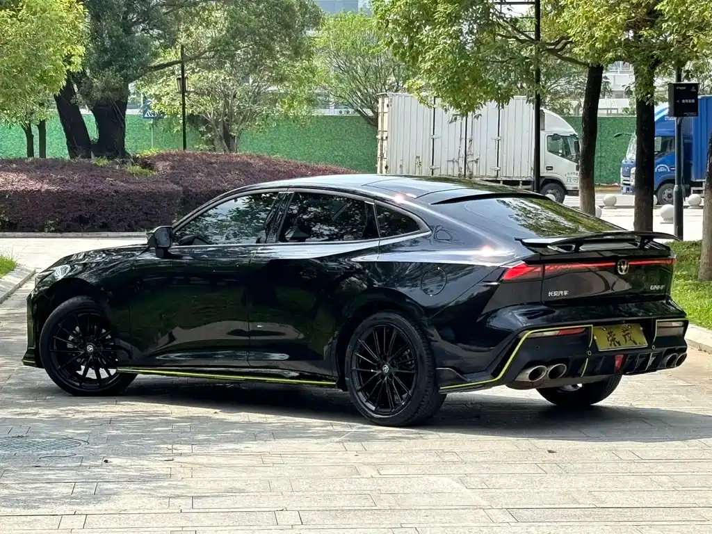 CHANGAN UNI-V 2022