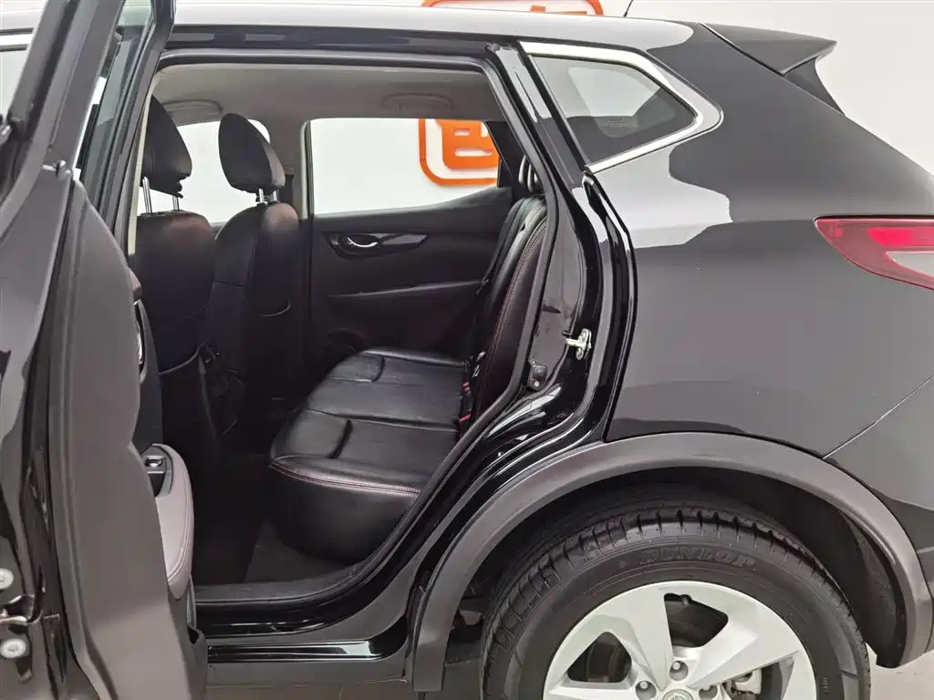 NISSAN QASHQAI 2021