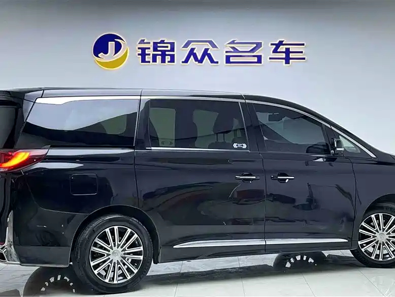 TRUMPCHI M8 2021