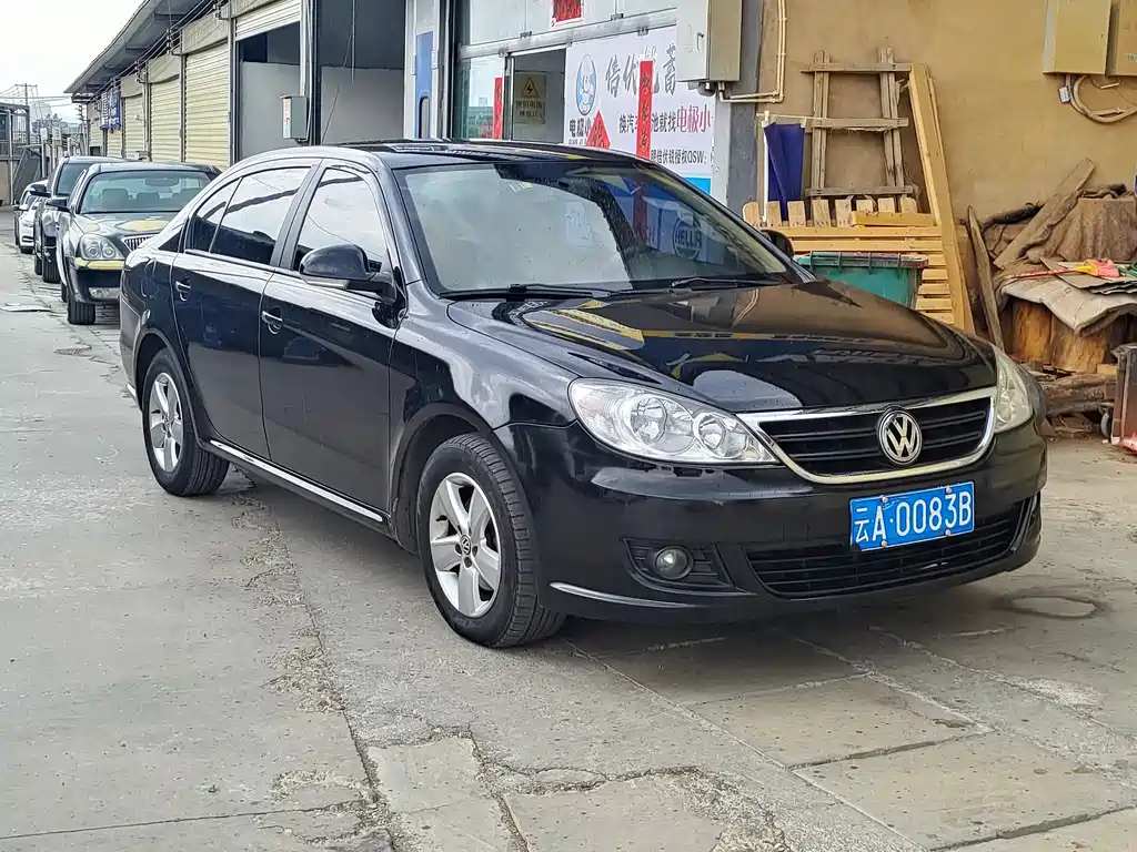 VOLKSWAGEN LAVIDA 2011