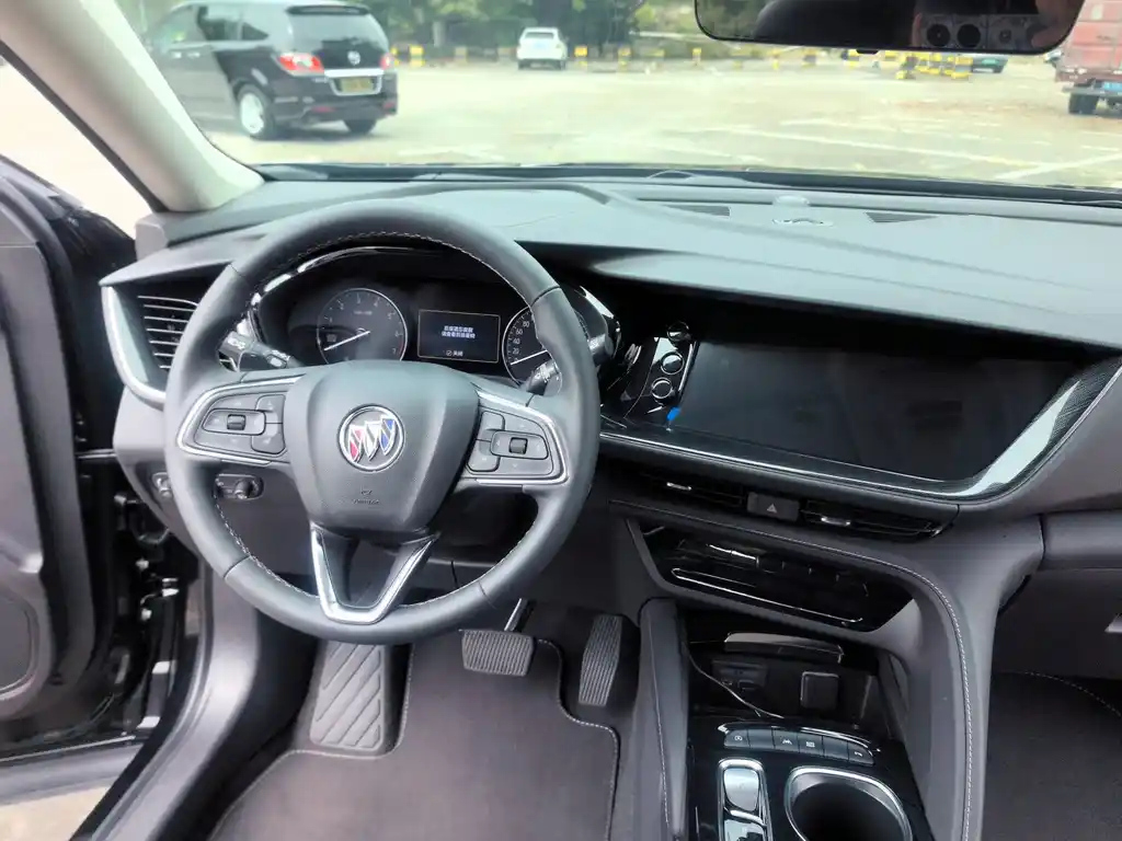 BUICK ENVISION 2023