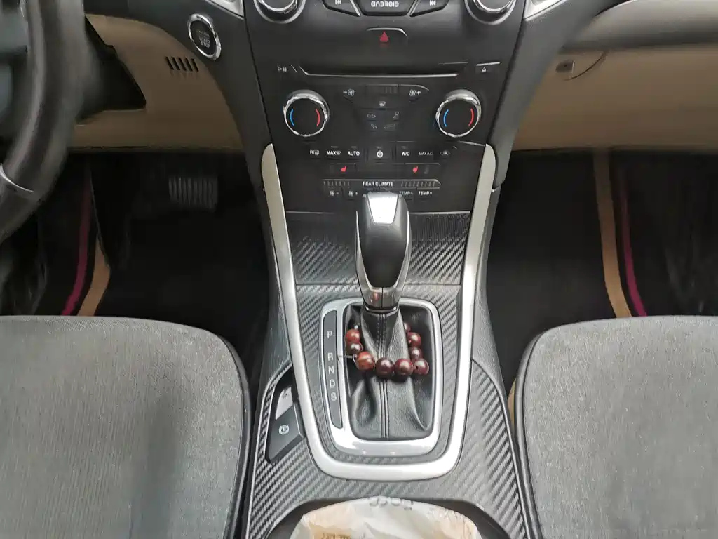 FORD EDGE 2015