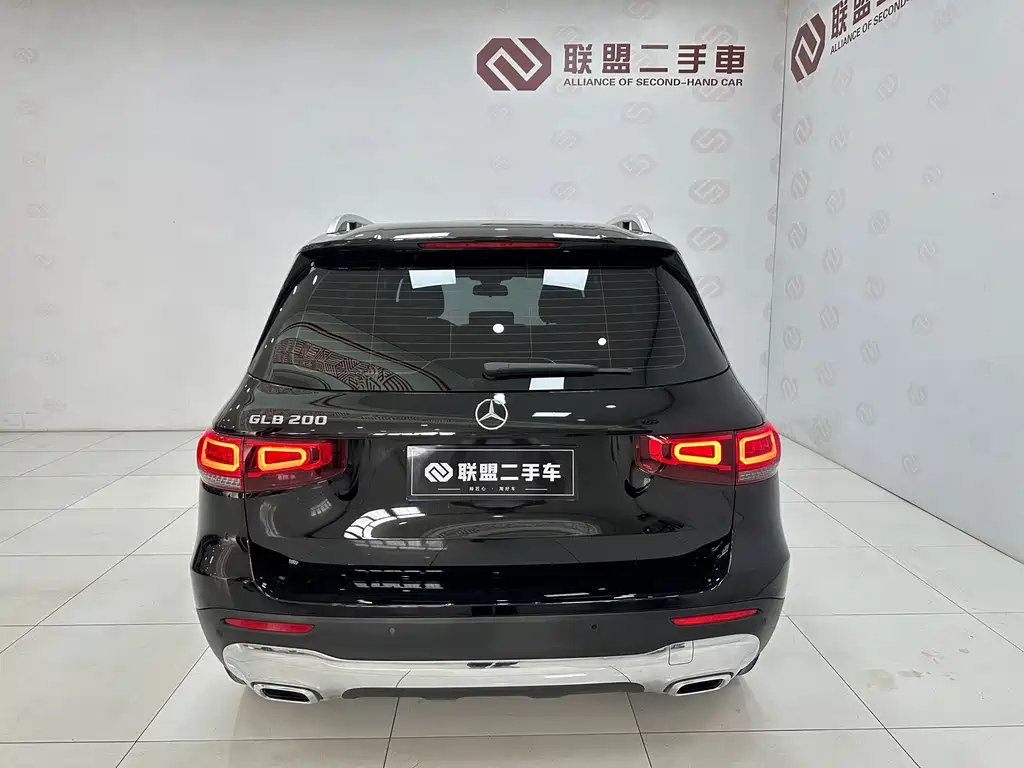 MERCEDES BENZ GLB 2022